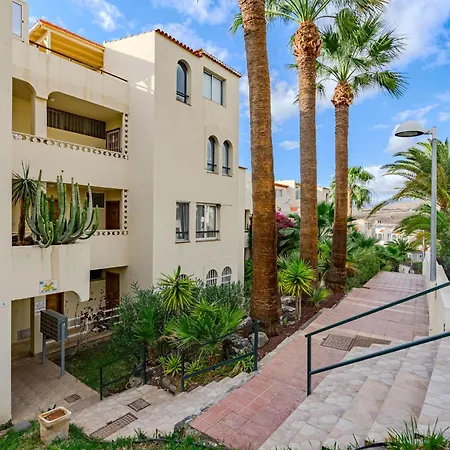 Ocean Loka By Interhome